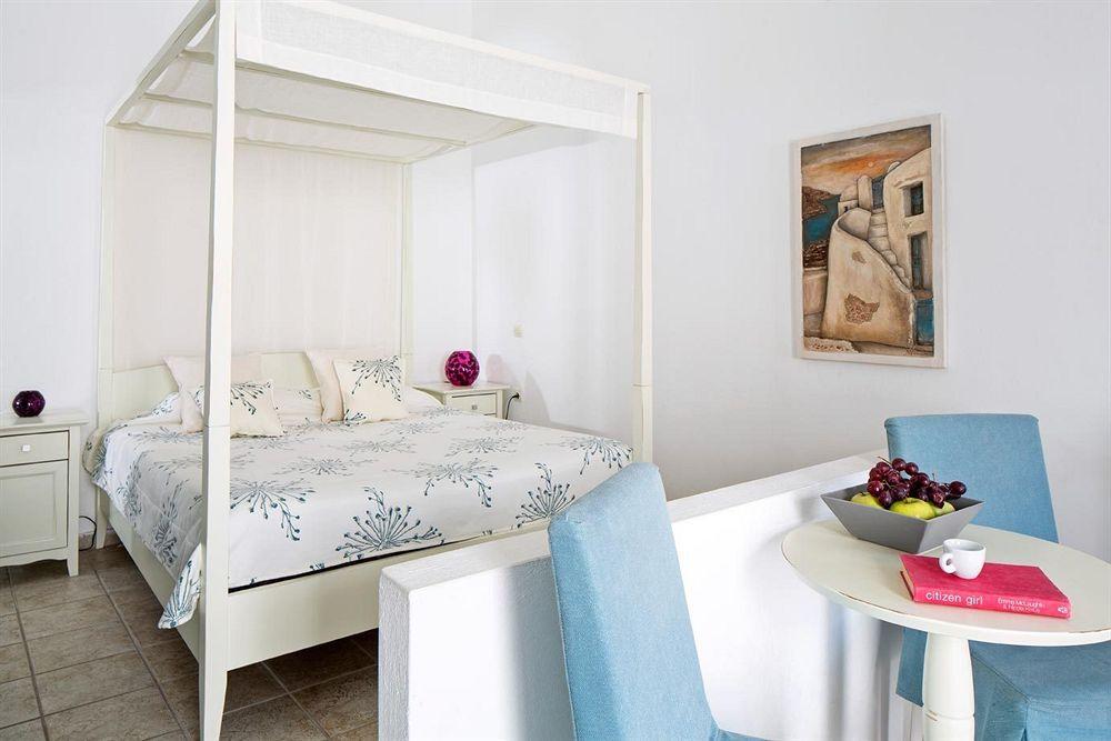 Nonis Apartments ثيرا المظهر الخارجي الصورة
